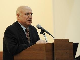 Президент Армении присутствовал на презентации книги Арташеса Гегамяна