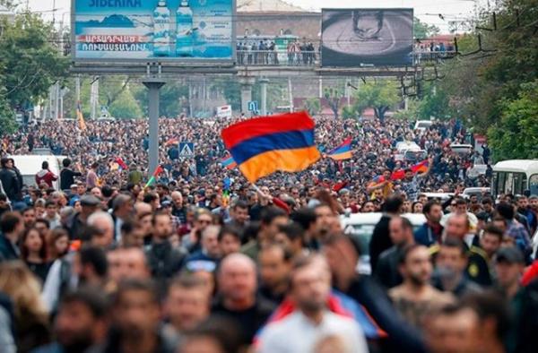 Выносливости, храбрости и успехов - все, что нужно армянам в Новом году