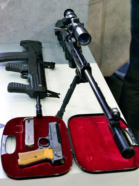 Оружие в армянском павильоне на форуме Армия-2019 Оружие в армянском павильоне на форуме Армия-2019