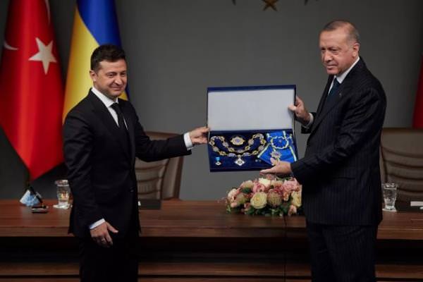 Украина наградила Эрдогана орденом Ярослава Мудрого, который боролся с тюрками