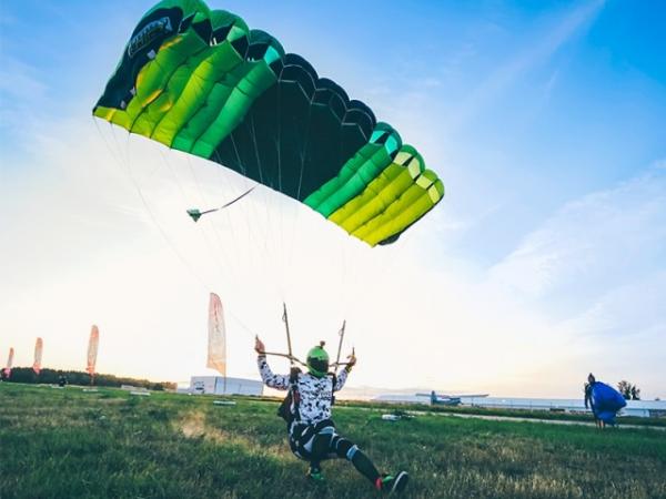  Прыжки с парашютом: как правильно прыгать 