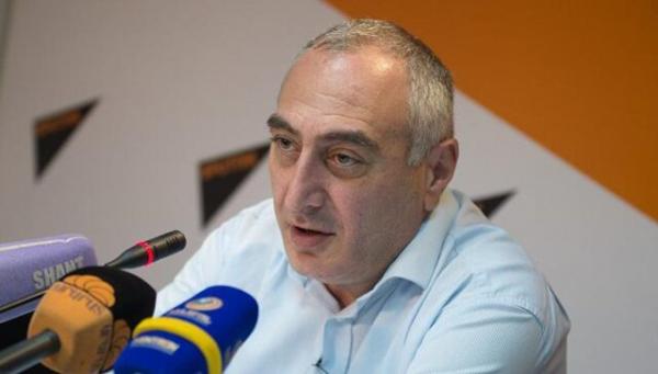 Армения: Установление полной диктатуры или смена власти