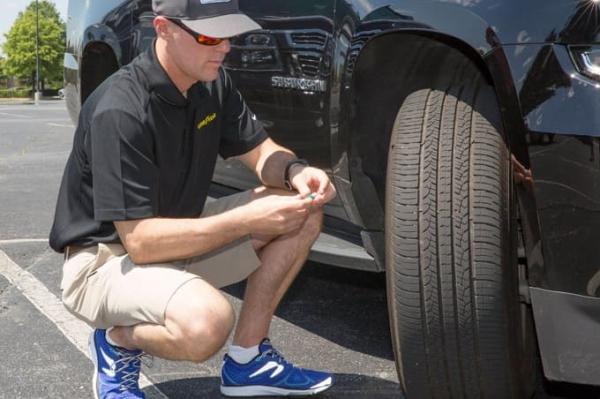 Всесезонная шина на авто