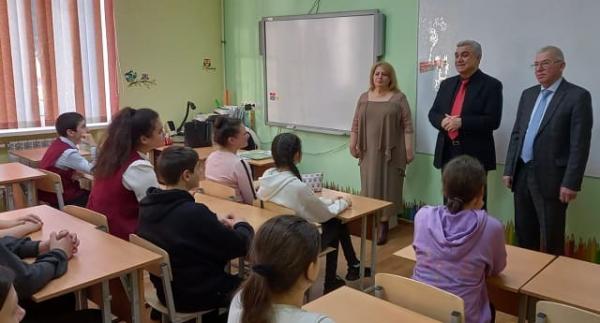 Армянский язык и история изучаются еще в одной школе кубанского Армавира