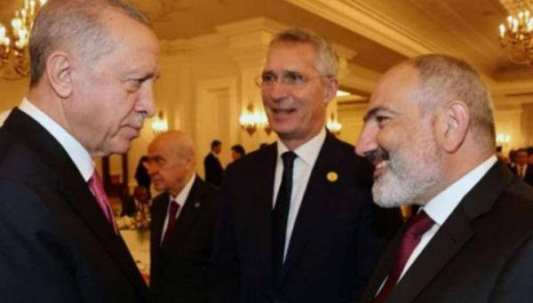 Эрдоган похвалил Пашиняна за позицию по Карабаху и визит в Анкару