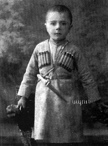 Виктор Амбарцумян в возрасте 5 лет