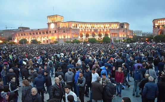 Армения: Борьба набирает обороты, люди устали бояться. Революция неизбежна!