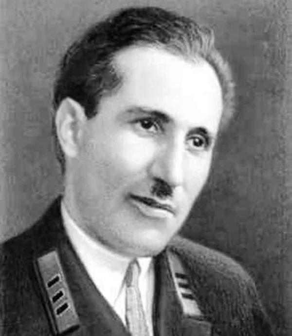Арам Рафаэлянц