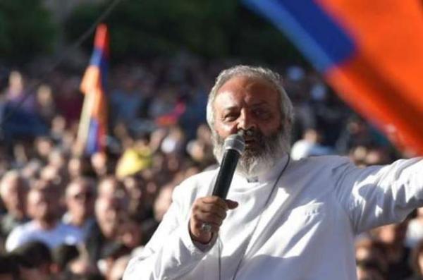  Ждем вас в Армении: Баграт Србазан обратился с призывом к армянам Диаспоры 