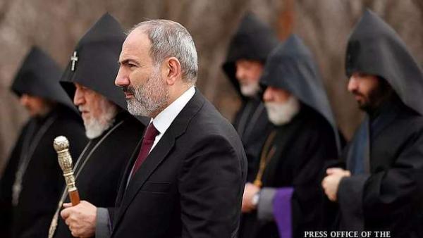 Пашинян решил защитить Турцию от «требований» Армянской Апостольской Церкви 