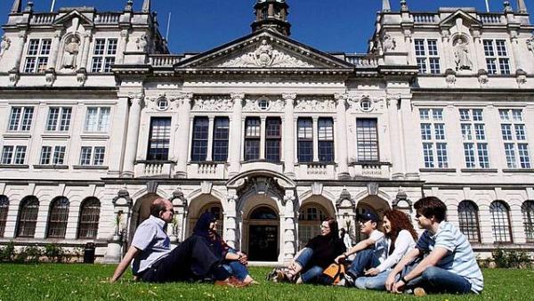 Кардифф Уэльс