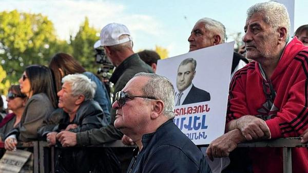 Протесты Ереван По-нашему