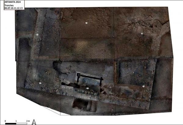 фундамент древнейшей из известных на сегодняшний день церквей в Арташате фундамент древнейшей из известных на сегодняшний день церквей в Арташате