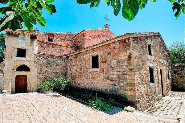 Феодосия Сурб Саркис