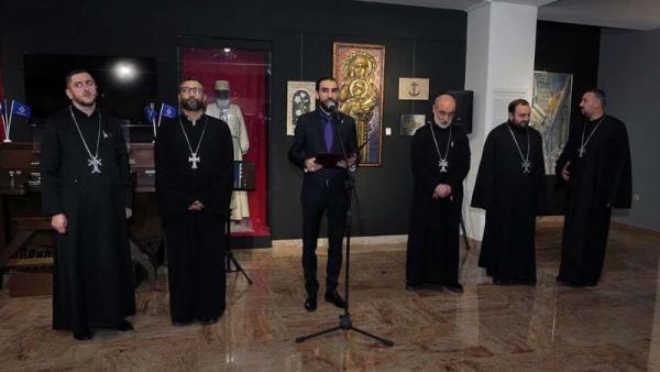 выставка в музее Тапан