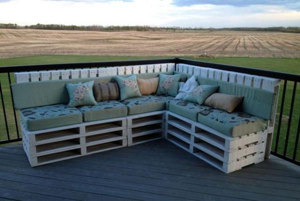 диван в стиле лофт