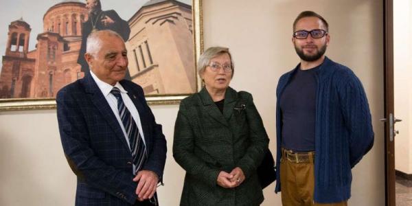 Ученые армянского происхождения отметили в Москве День науки