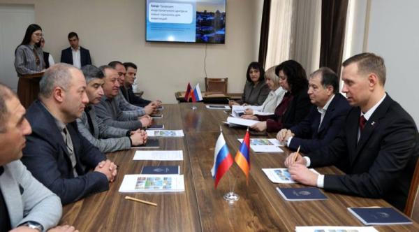 Кравченко и власти Гавара