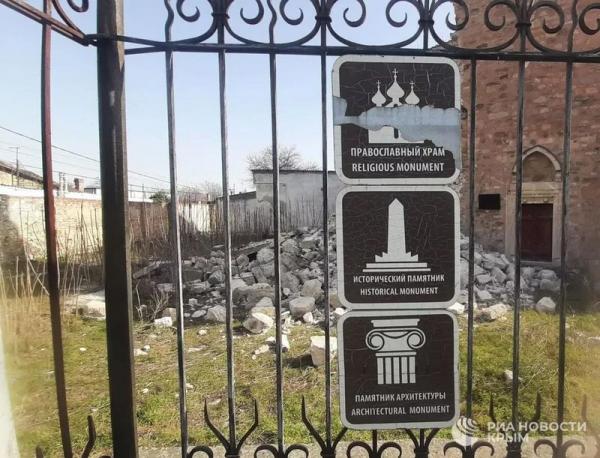 Феодосия храм Архангелов Михаила и Гавриила