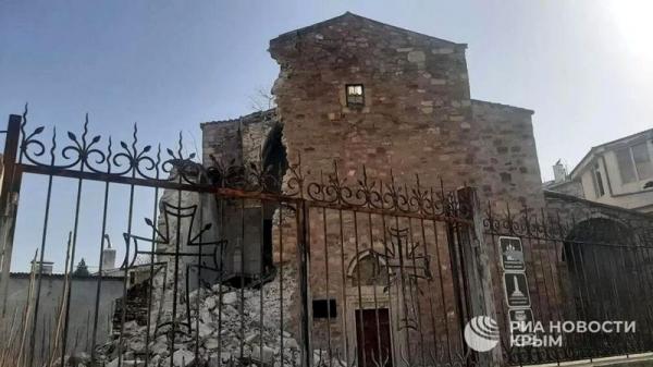 Феодосия храм Архангелов Михаила и Гавриила