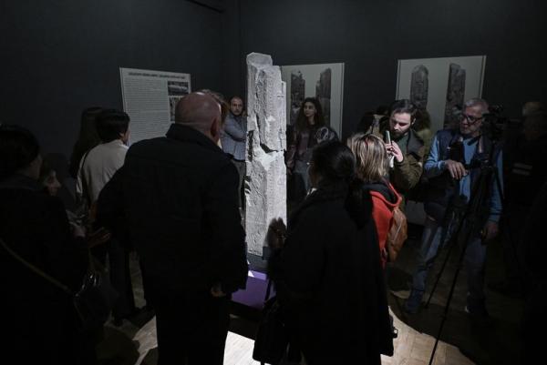 стелла из села Лернаовит