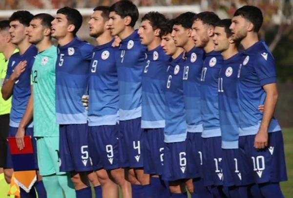 молодежная сборная Армении по футболу (U21) молодежная сборная Армении по футболу (U21)