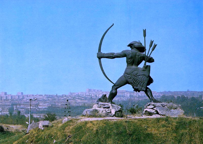 Айк Наапет Айк Наапет