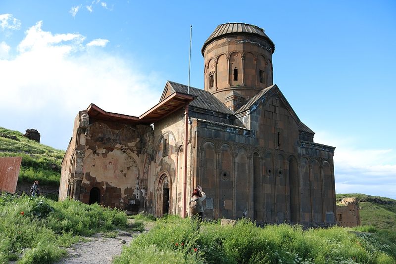 Ани