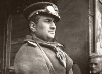 Летописец войны Леон Сааков