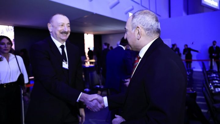 Ильхам Алиев Никол Пашинян