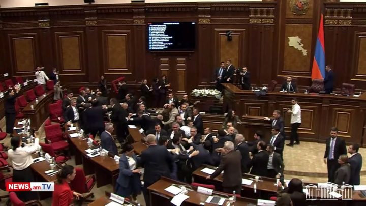 драка в парламенте Армении