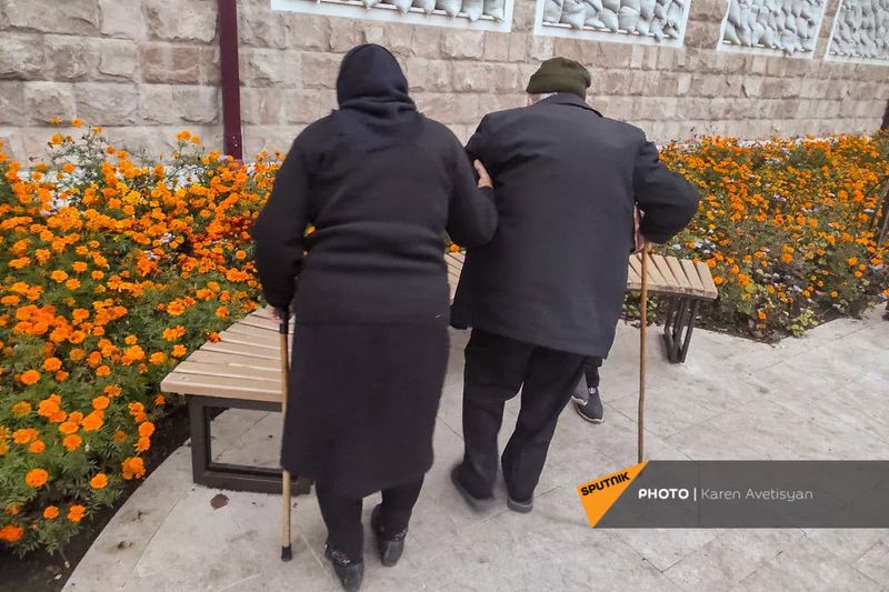 пенсионеры